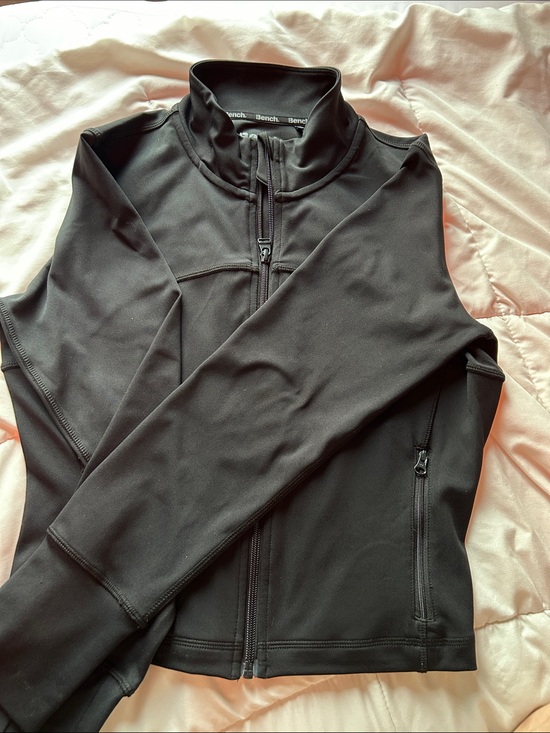 Bench Tops - Bench Black Zip-Front Performance Jacket